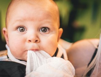 Детское питание от рождения до одного года